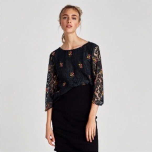 ZARA Basic Collection Black Lace Floral Blouse - XS - Picture 9 of 14